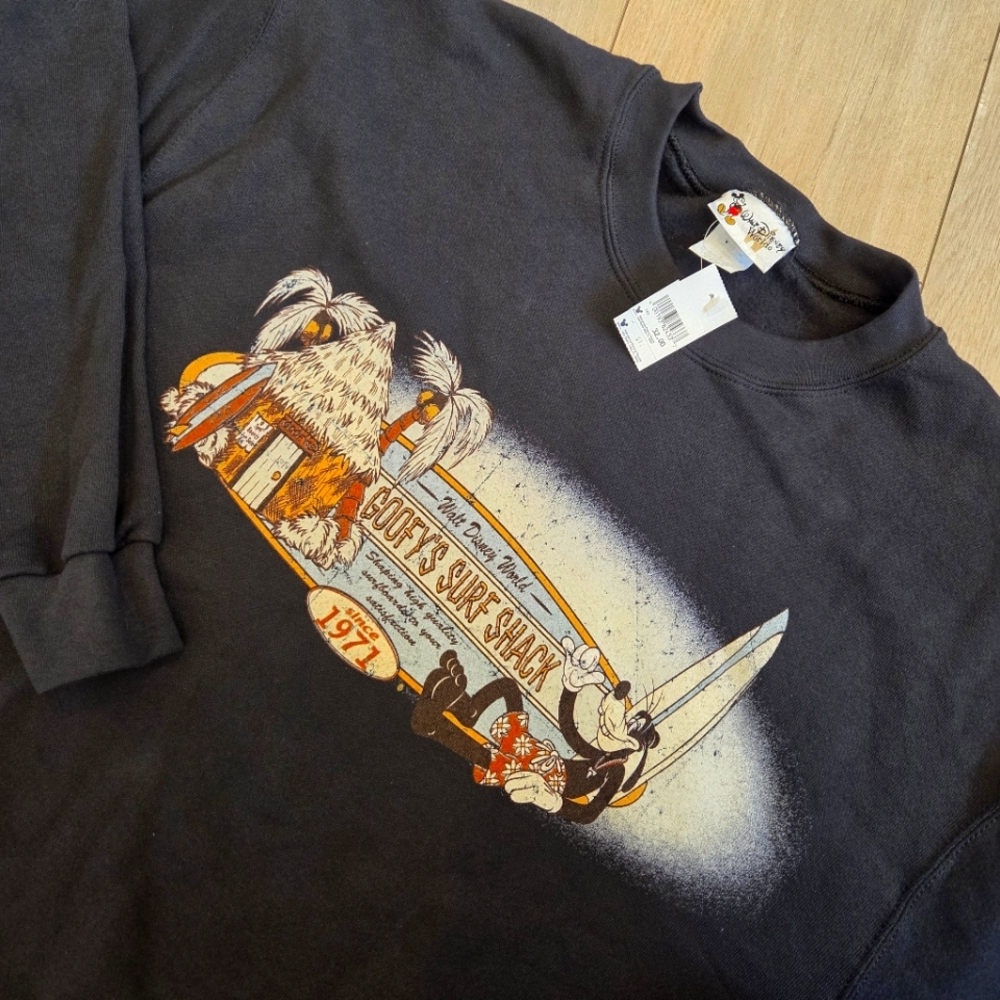 Vintage Goofy Surf Shack Black Sweatshirt Disney World 90s RARE Original Tag L